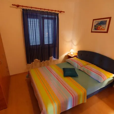 Irene's Place Apartment *
