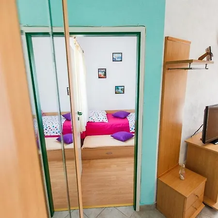 Irene's Place Apartment